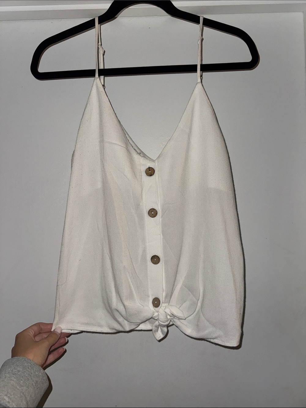 Women’s Cream Button-Front Tie-Hem Cami Top